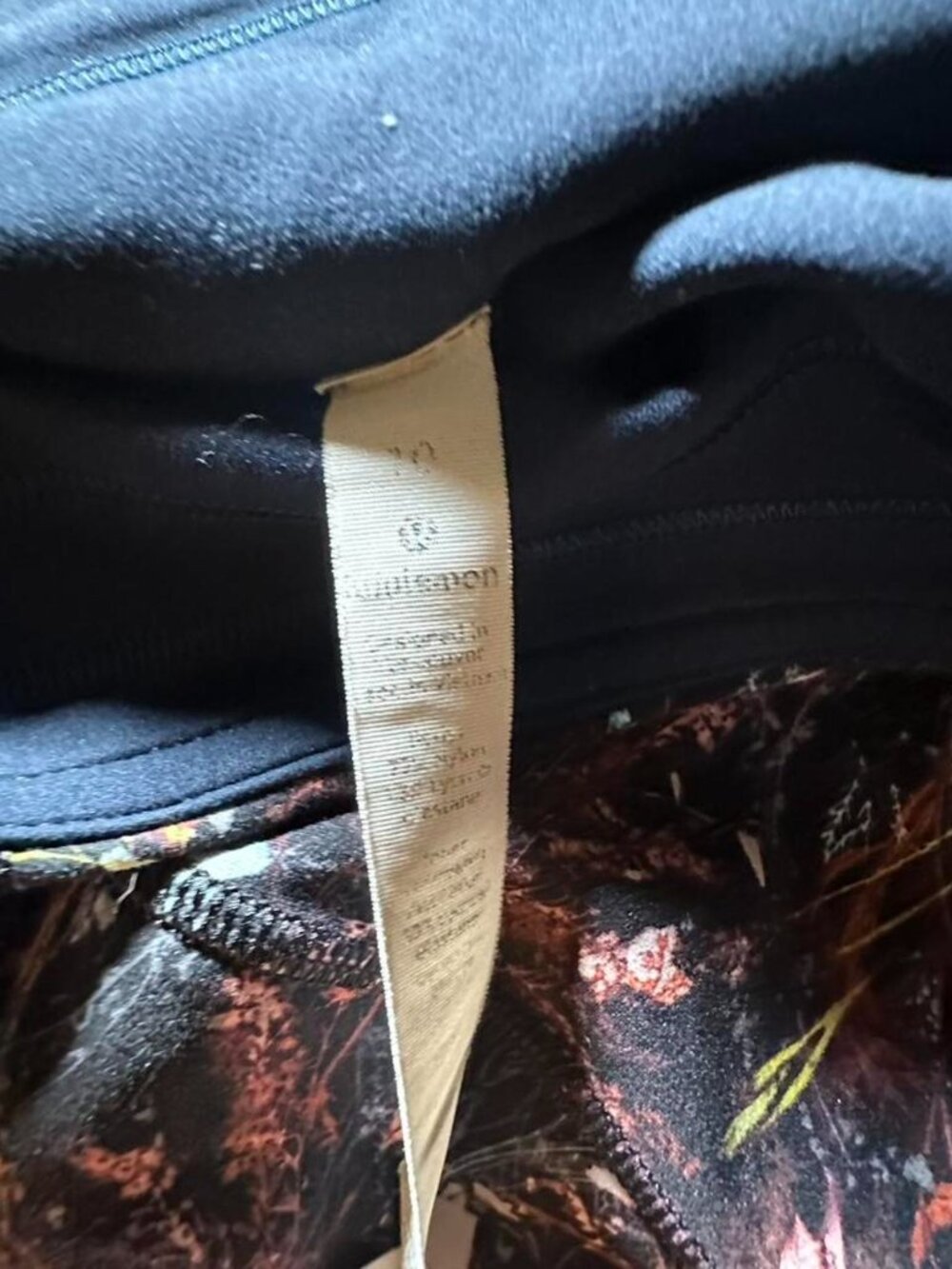 Lululemon Align Pant II 25" Foliage Overlay Multi Size 10 - Picture 6 of 7